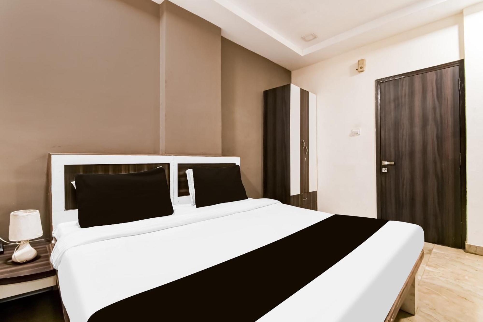Super Hotel O Raipur City Center Formerly Hotel Edge Bagian luar foto