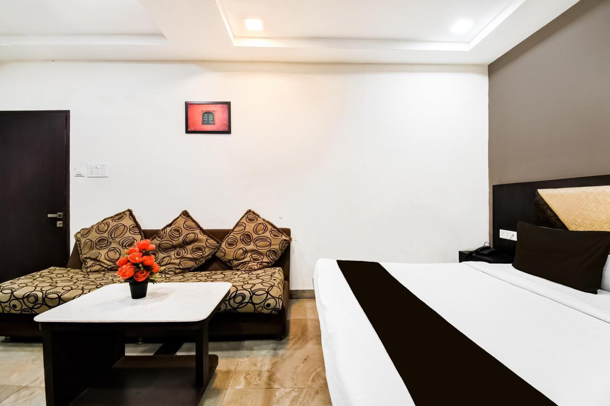 Super Hotel O Raipur City Center Formerly Hotel Edge Bagian luar foto